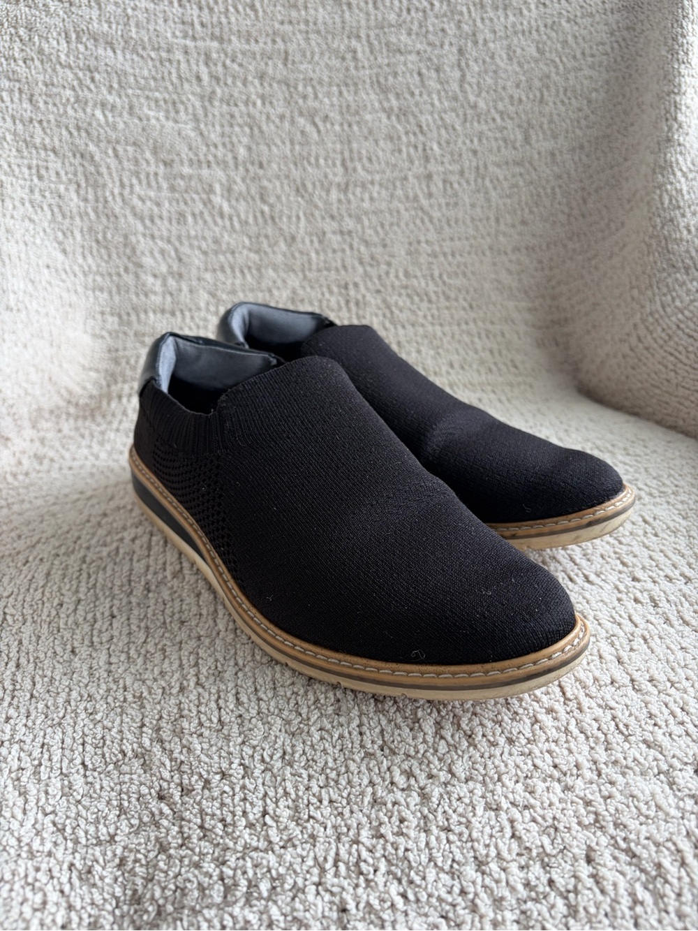 me too Black Knit Slip-On Loafers with Tan Trim